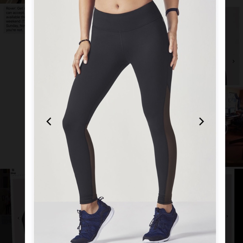 Fabletics Polly Legging - Picture 2 of 3